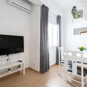 Holidays2malaga Pasaje Cerca Estacion Tren Ave Apartamento