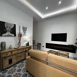 Grand Larios Apartamento